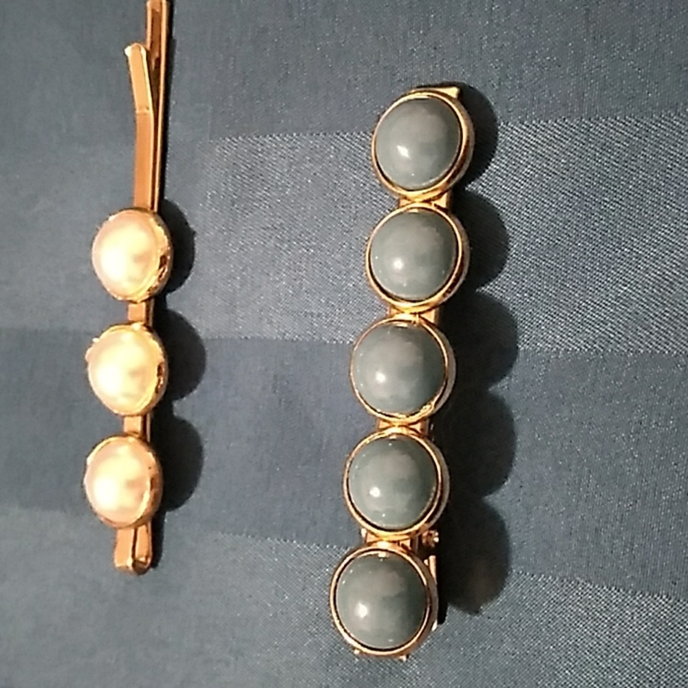 Faux pearl stone and gold barrettes pair